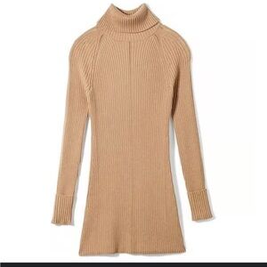 White House black market gold tan long cuff sleeve turtle neck ribbed sweater